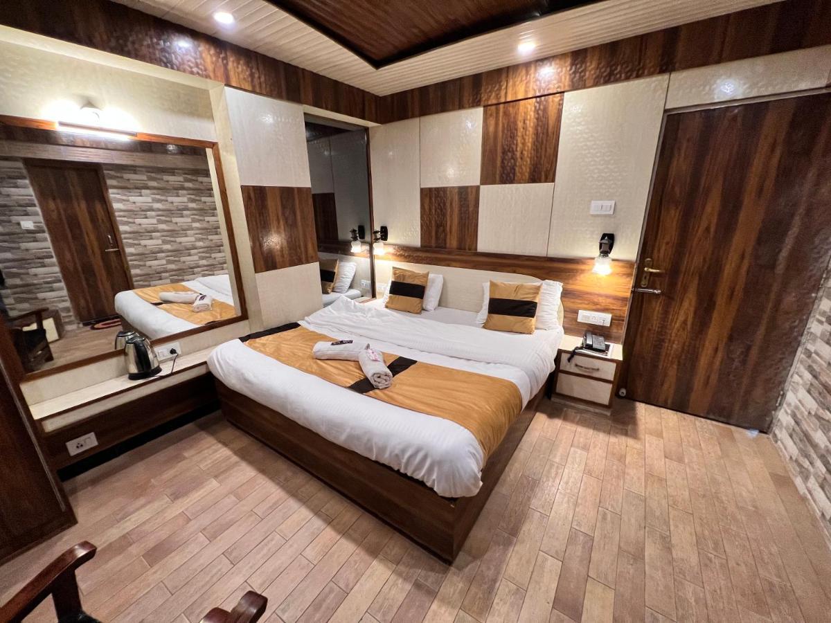 Hotel Victory شيملا المظهر الخارجي الصورة